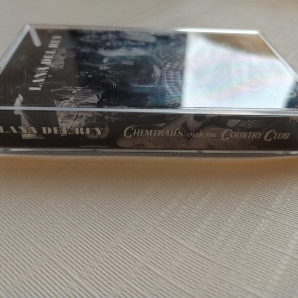Lana Del Rey Chemtrails Over The Country Club Cassette - Picture 2 of 6